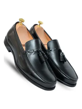 Stalwart Black Tassel Slip On